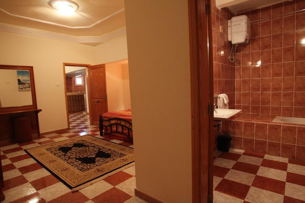 נואקשוט Hotel Emira חדר תמונה