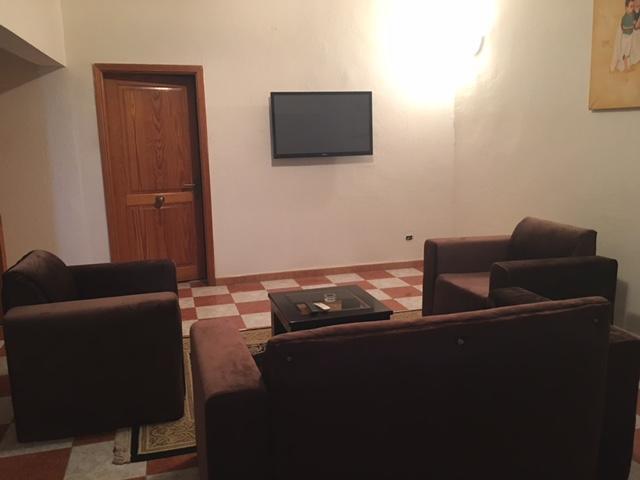 נואקשוט Hotel Emira מראה חיצוני תמונה
